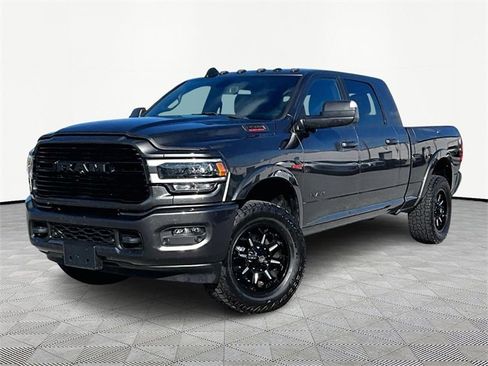 Used 2022 RAM 3500 Laramie image 3