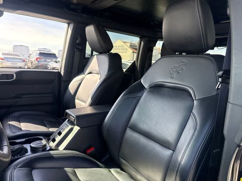 Used 2026 Ford Bronco Outer Banks AWD/4WD image 12