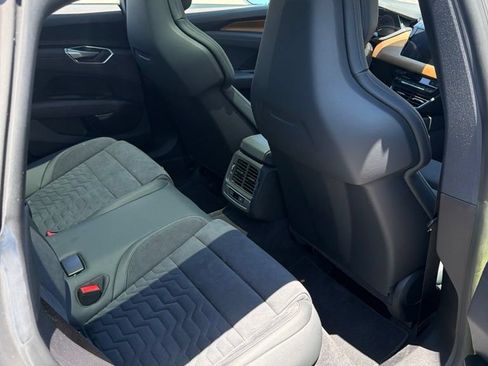 Certified 2023 Audi e-tron GT Premium Plus AWD/4WD image 10