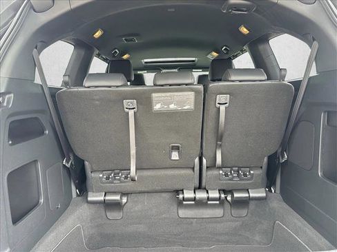 Used 2023 Honda Odyssey Sport image 7
