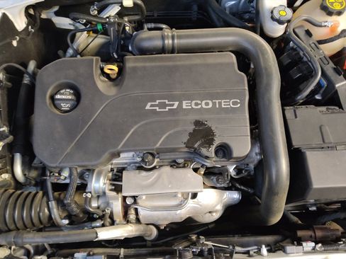 Used 2018 Chevrolet Malibu LT w/ Leather Package image 30