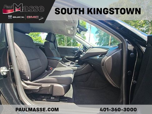 Used 2016 Chevrolet Malibu LT FWD image 18