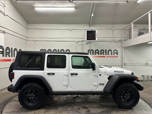 Used 2024 Jeep Wrangler Willys 4xe image 9