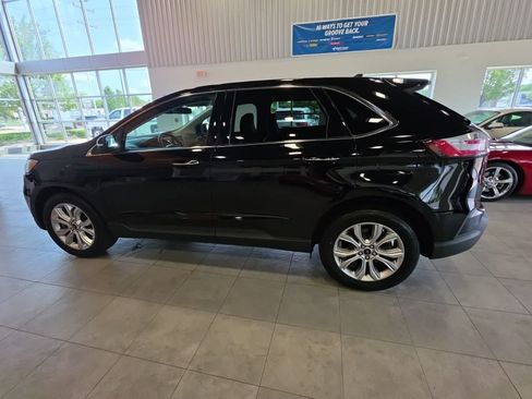 Used 2024 Ford Edge Titanium AWD/4WD image 10