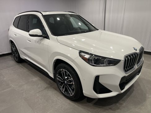 New 2026 BMW X1 xDrive28i w/ M Sport Package image 3