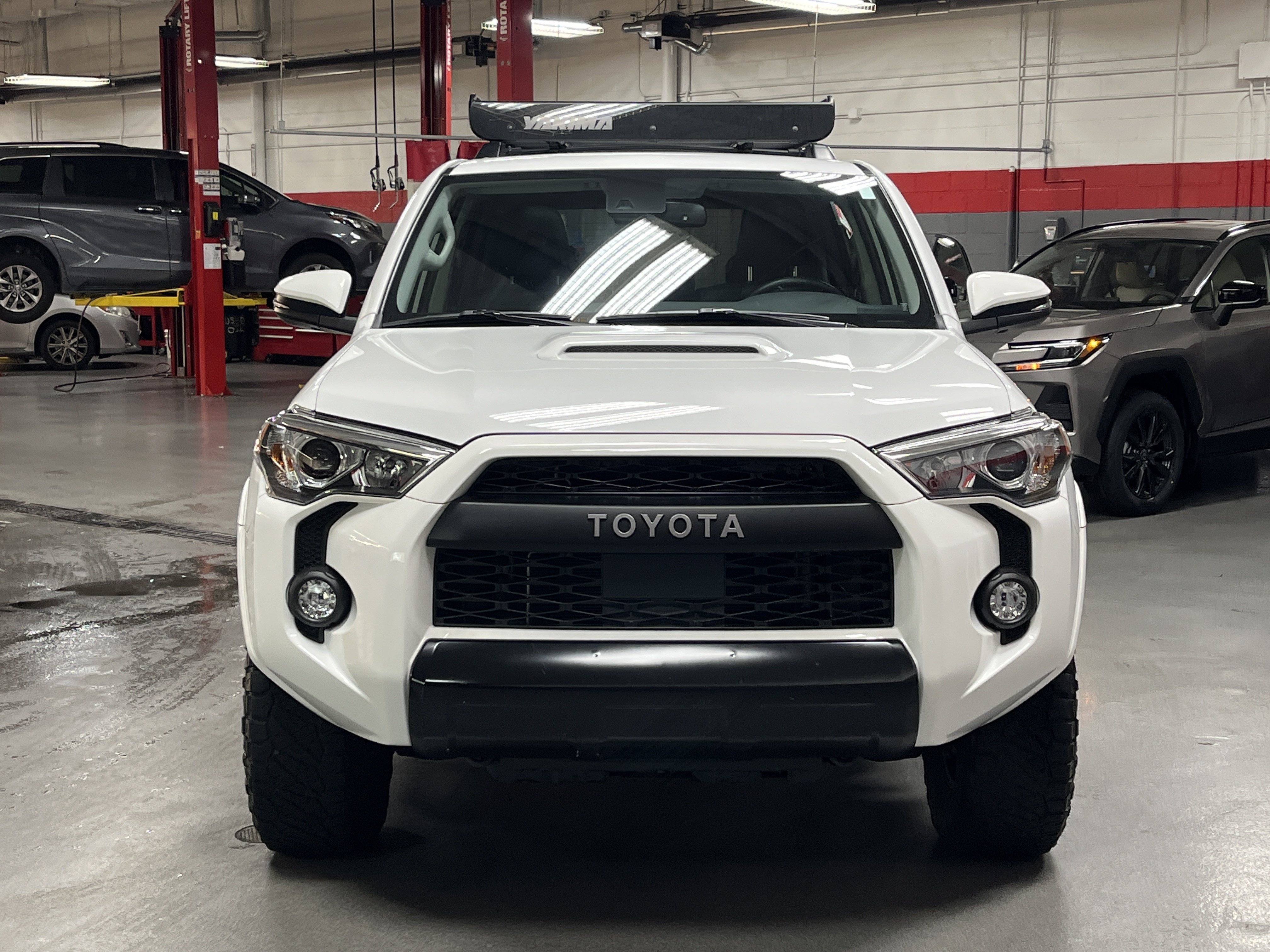 Used 2024 Toyota 4Runner TRD Off-Road Premium w/ Moonroof Package AWD/4WD image 3