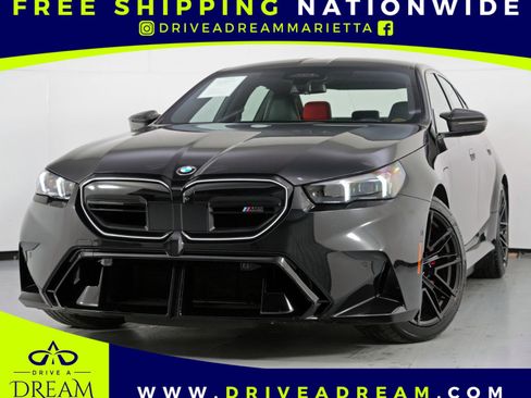 Used 2025 BMW M5 w/ Carbon Package image 1