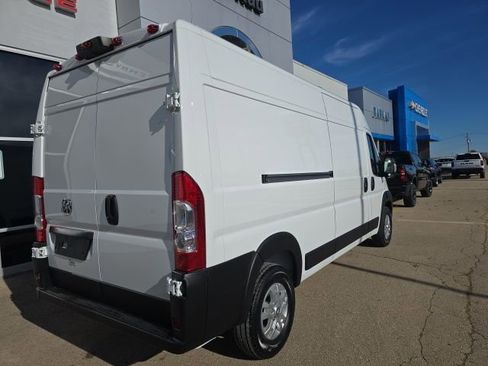 Used 2025 RAM ProMaster 2500 w/ Quick Order Package 22G SLT image 7
