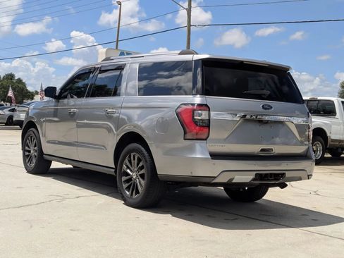Used 2021 Ford Expedition Max Limited RWD image 2