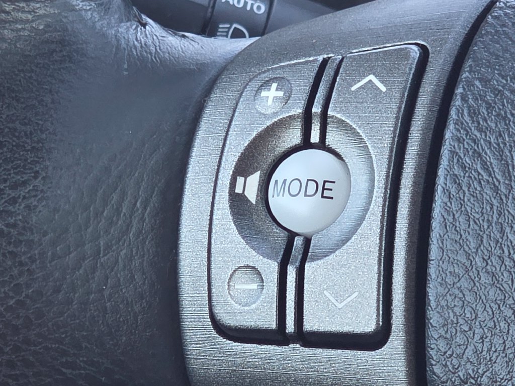 Used 2011 Toyota RAV4 Limited w/ Limited Extra Value Pkg AWD/4WD image 21