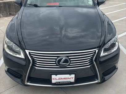 Used 2017 Lexus LS 460 w/ Comfort Package