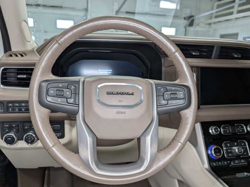 Certified 2022 GMC Yukon Denali w/ Max Trailering Package AWD/4WD image 39