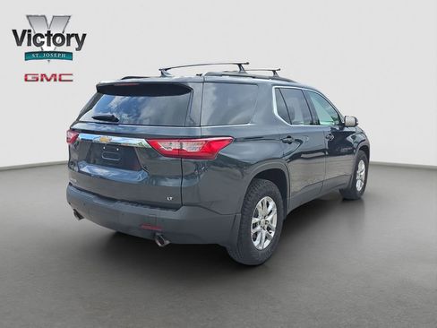 Used 2020 Chevrolet Traverse LT FWD image 18