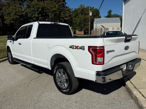Used 2017 Ford F150 XLT w/ Equipment Group 301A Mid AWD/4WD image 13