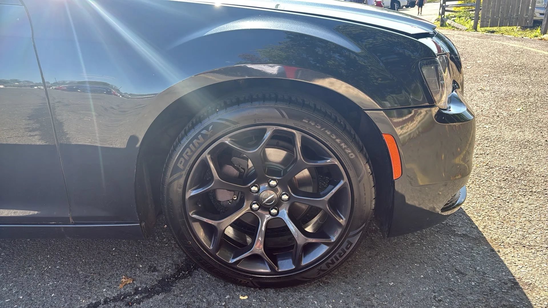 Used 2019 Chrysler 300 Touring w/ Sport Appearance Package RWD image 36