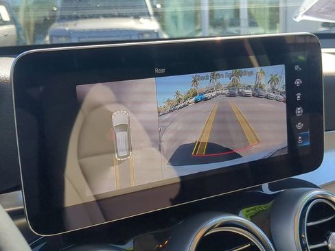 Used 2022 Mercedes-Benz GLC 300 image 23