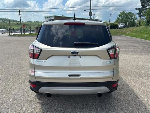 Used 2018 Ford Escape SEL AWD/4WD image 3