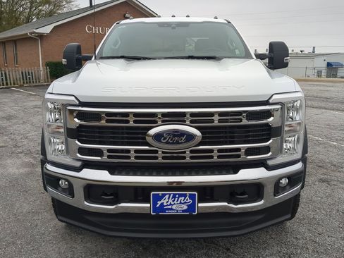 New 2025 Ford F450 4x4 Crew Cab Super Duty image 7