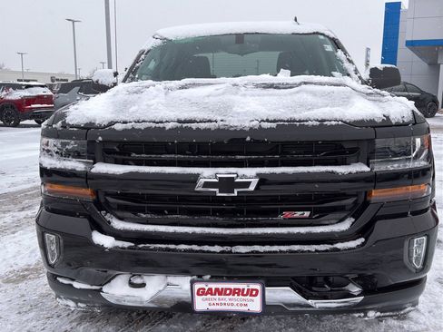 Used 2018 Chevrolet Silverado 1500 LT w/ All Star Edition image 3