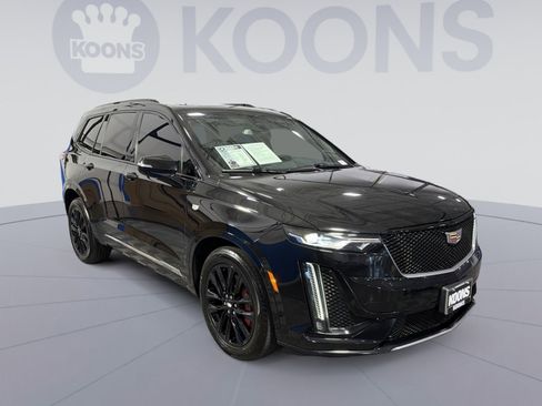 Used 2023 Cadillac XT6 Sport AWD/4WD image 10