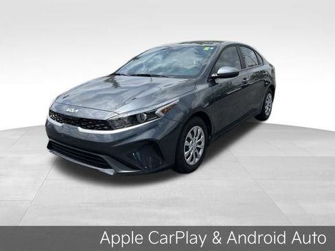 Certified 2024 Kia Forte LX FWD image 4