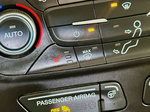 Used 2019 Ford Escape Titanium AWD/4WD image 20