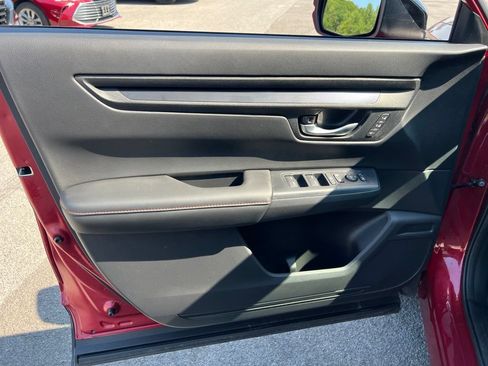 Certified 2025 Honda CR-V Sport-L image 21