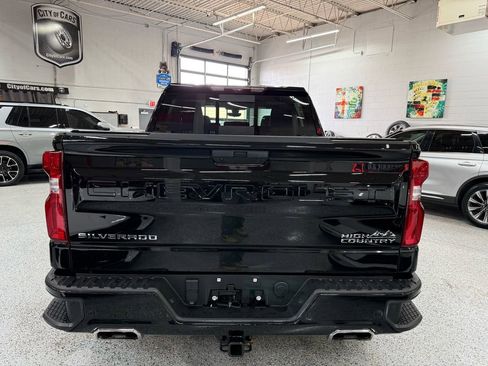 Used 2021 Chevrolet Silverado 1500 High Country w/ Technology Package image 4