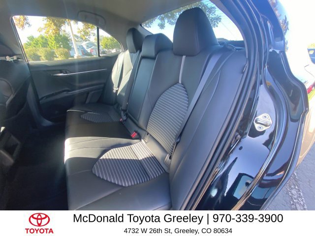 Used 2020 Toyota Camry SE FWD image 22