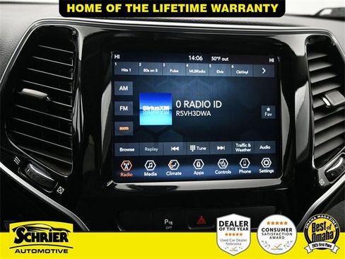 Used 2019 Jeep Cherokee Limited image 20