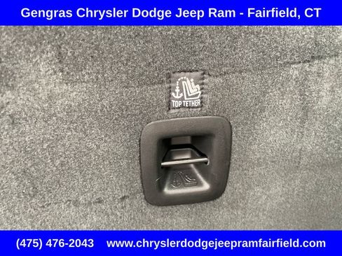 Certified 2025 Jeep Wrangler Unlimited Sahara AWD/4WD image 35