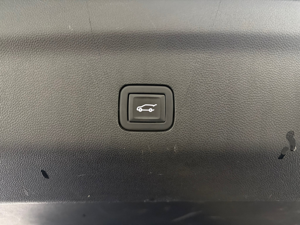 Used 2024 Chevrolet Tahoe LT RWD image 20