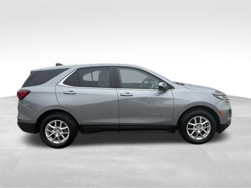 Used 2024 Chevrolet Equinox LT image 9