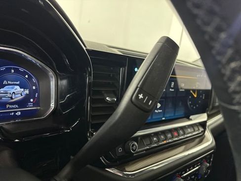 Used 2023 Chevrolet Silverado 1500 LT image 20