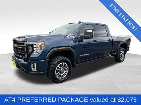 Used 2022 GMC Sierra 2500 AT4 w/ AT4 Preferred Package image 3