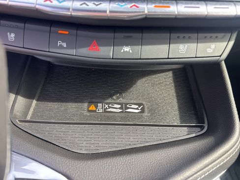 Certified 2025 Cadillac CT4 Premium Luxury image 31