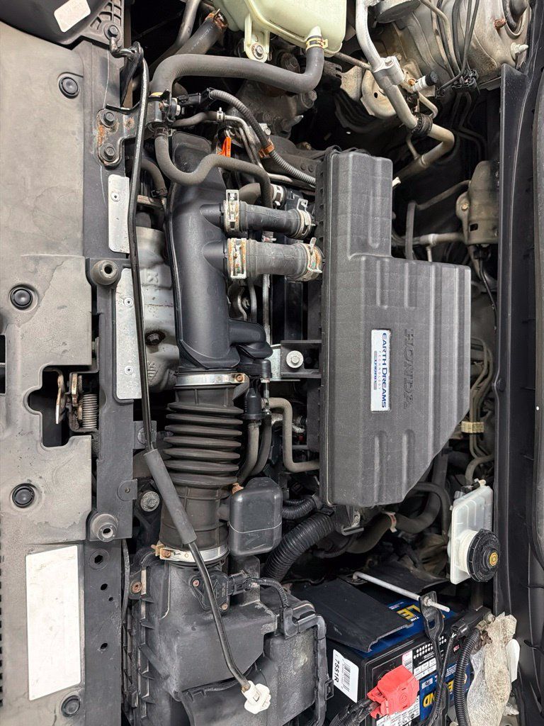 Used 2017 Honda CR-V EX image 12