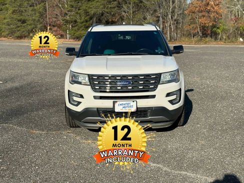Used 2017 Ford Explorer XLT w/ Equipment Group 202A image 42