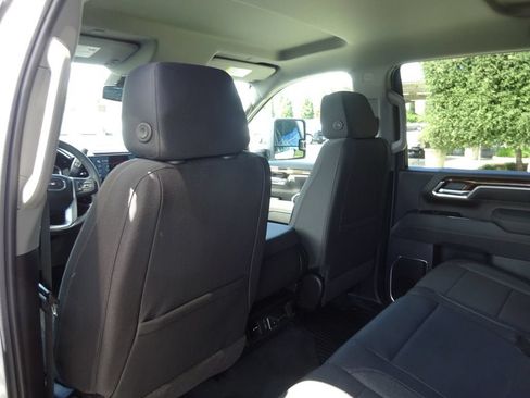 New 2026 GMC Sierra 2500 SLE AWD/4WD image 19