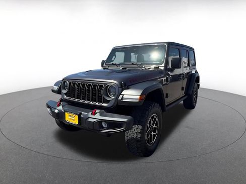 Used 2025 Jeep Wrangler Unlimited Rubicon AWD/4WD image 7