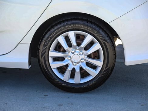 Used 2016 Honda Civic LX image 11