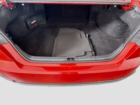 Used 2025 Toyota Camry SE w/ Convenience Package FWD image 35