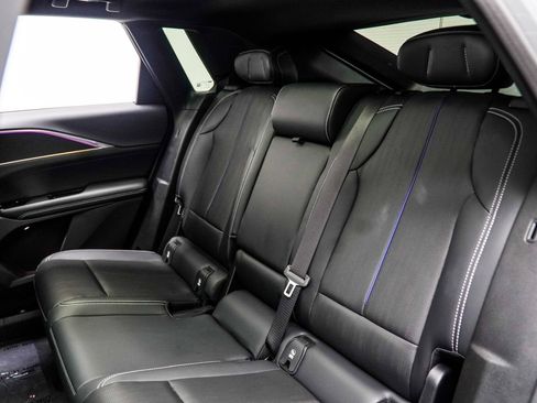 Used 2024 Cadillac Lyriq Sport RWD image 38