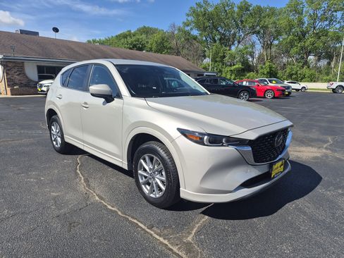 Used 2025 MAZDA CX-5 AWD 2.5 S w/ Select Package image 2
