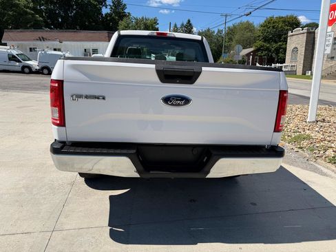 Used 2017 Ford F150 XL w/ Equipment Group 101A Mid AWD/4WD image 4