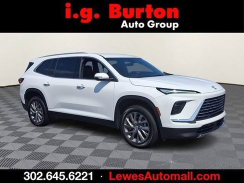 New 2026 Buick Enclave Preferred w/ Power Package FWD image 1