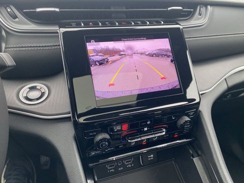 New 2026 Jeep Grand Cherokee L 4WD image 36