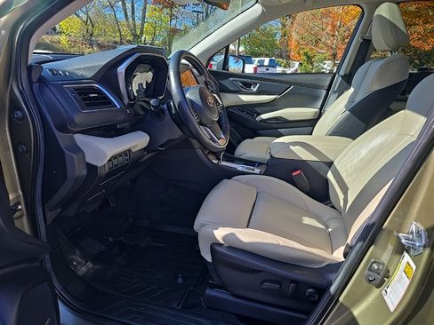 Used 2023 Subaru Ascent Limited w/ Technology Package image 16