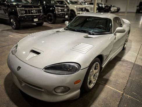 Used 1998 Dodge Viper GTS RWD image 10