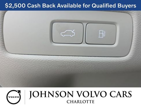 New 2026 Volvo XC60 T8 Ultra w/ Protection Package Premier image 27